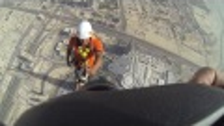 What it's like to climb to the top of the world's tallest building